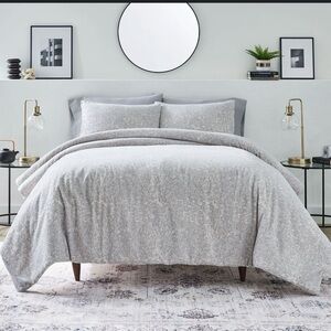 Better Homes And Gardens Gray Comforter Set